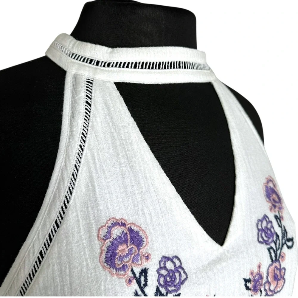 Blue Rain Francesca's White Floral Embroidered Halter Dress Boho Size M - Picture 4 of 13